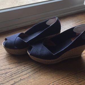 Navy Tory Burch espadrilles